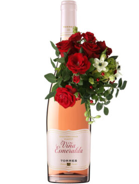 Vin Torres Esmeralda cu Trandafiri Rosii